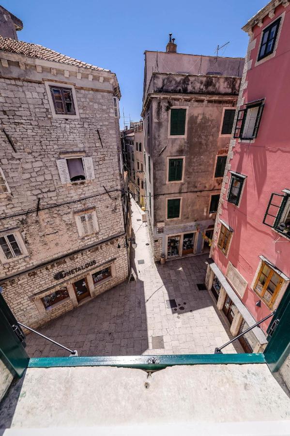 Aparment Lila Apartment Sibenik Bagian luar foto
