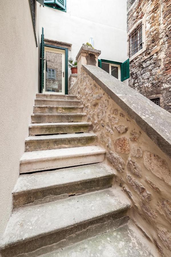 Aparment Lila Apartment Sibenik Bagian luar foto