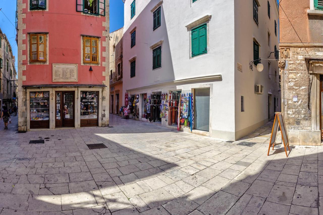 Aparment Lila Apartment Sibenik Bagian luar foto