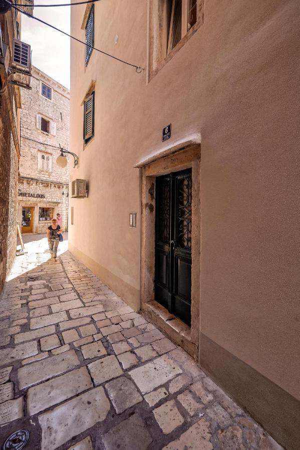 Aparment Lila Apartment Sibenik Bagian luar foto