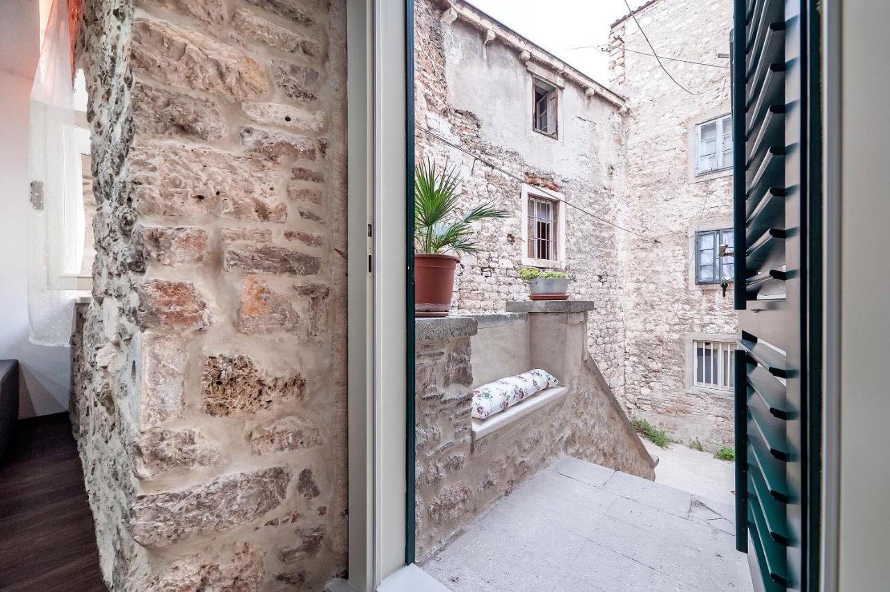 Aparment Lila Apartment Sibenik Bagian luar foto